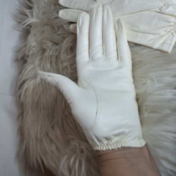 Vintage White Leather Ladies Soft Leather Gloves 6.5 - Picture 4 of 10